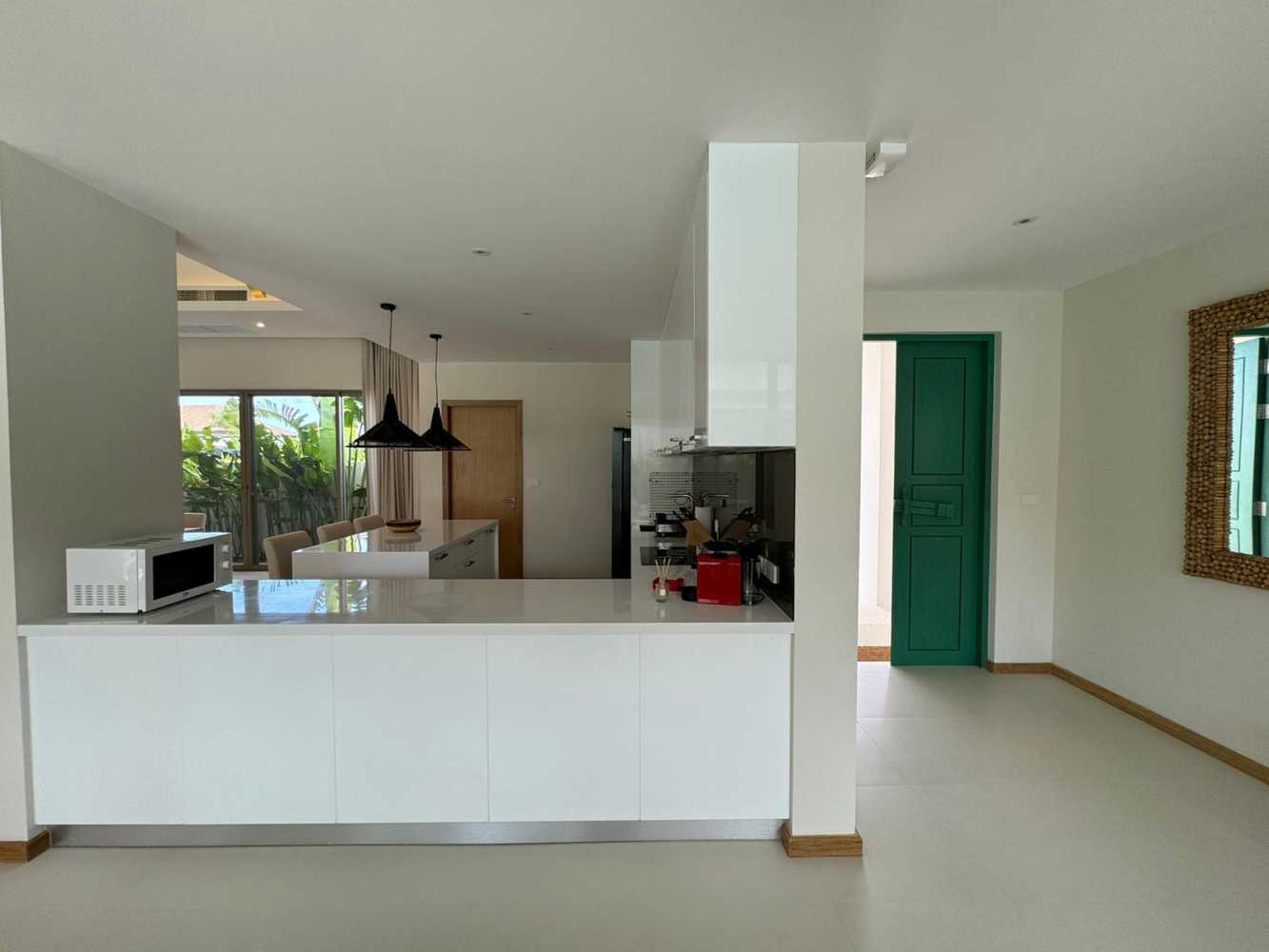 Property image - full photo 6
