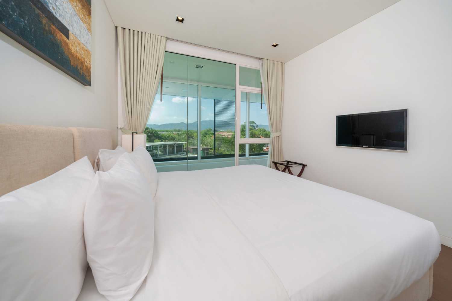 Property image - full photo 17