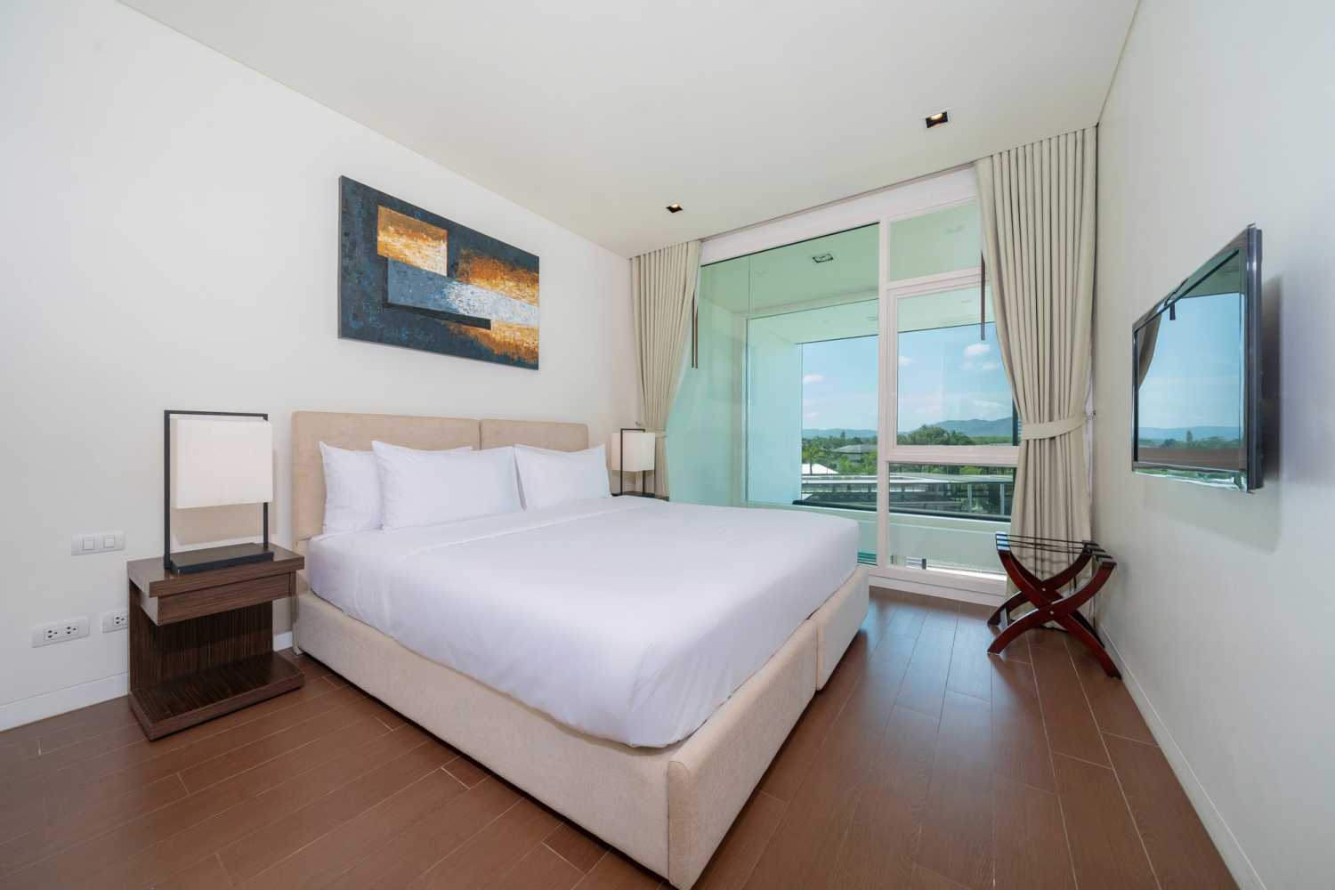 Property image - full photo 28