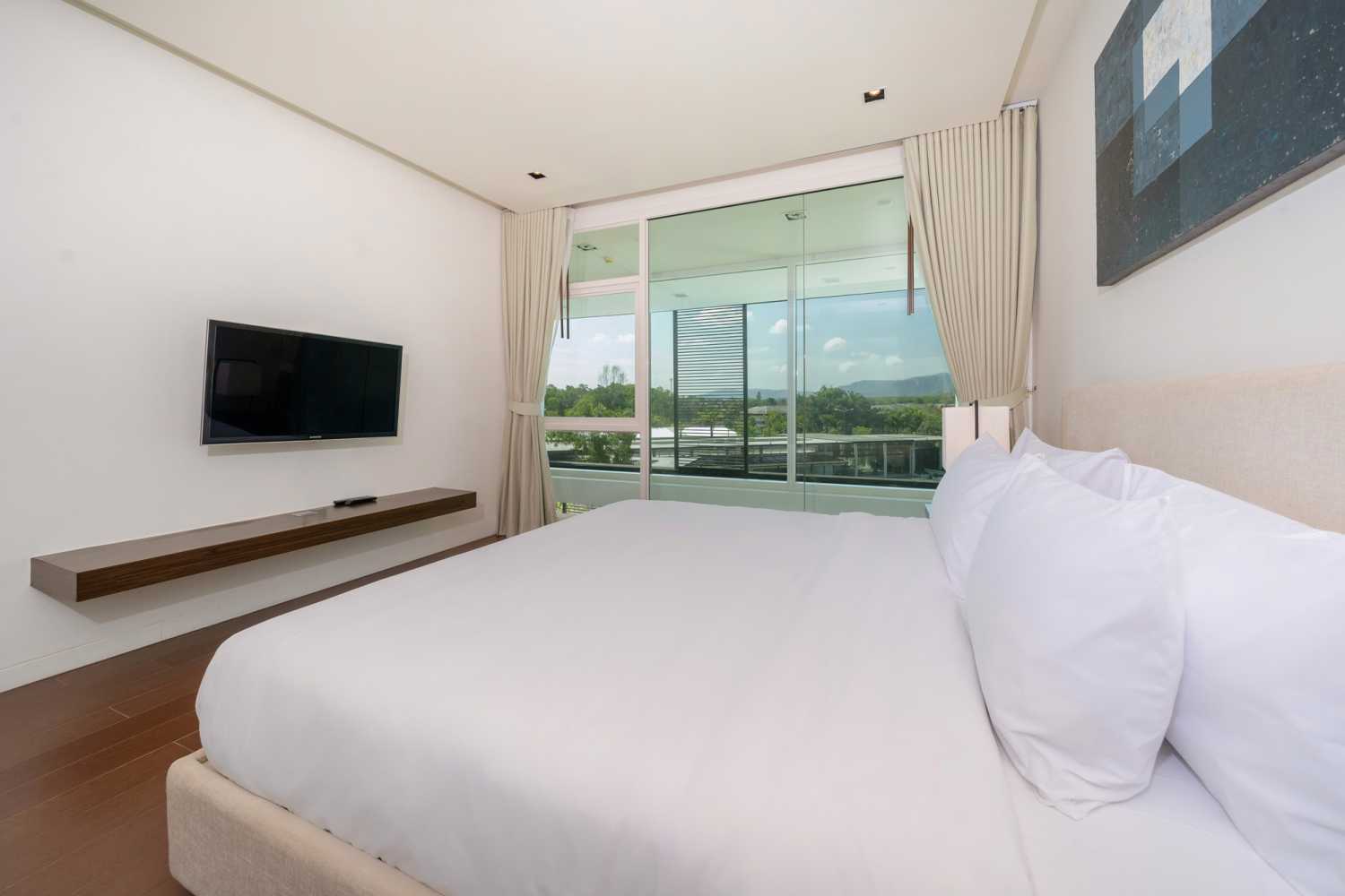 Property image - full photo 26