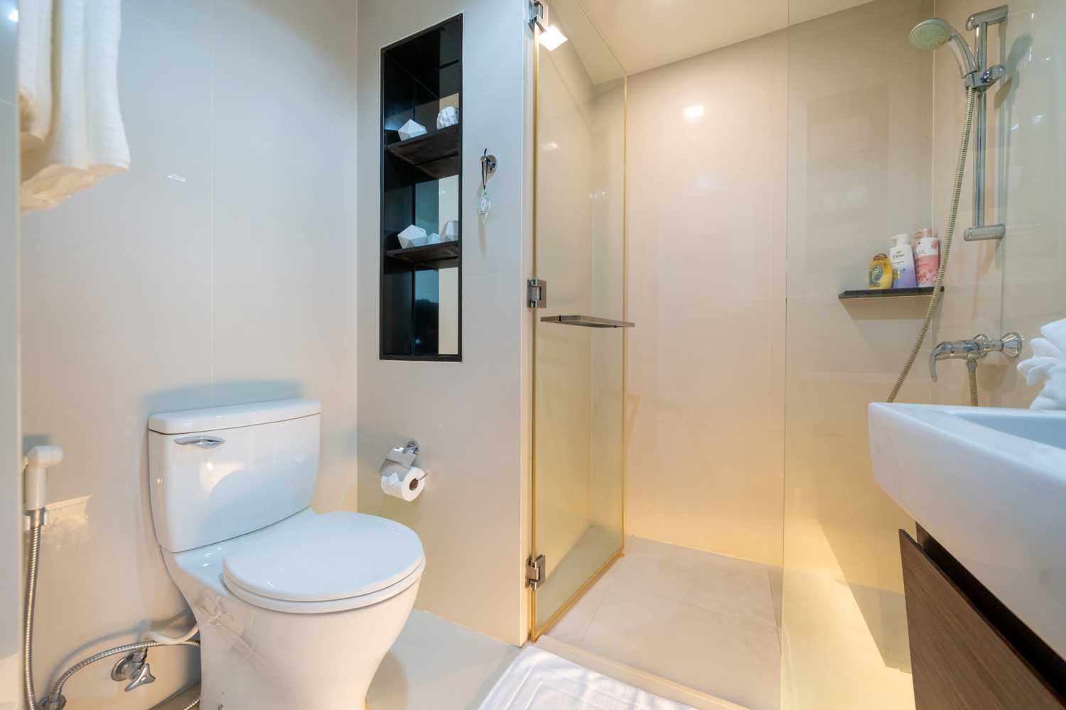 Property image - full photo 22