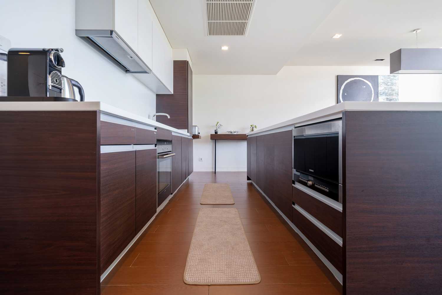 Property image - full photo 9