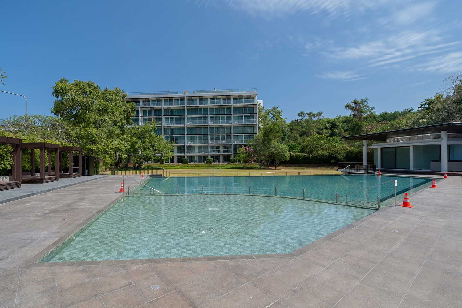 Property image - full photo 1