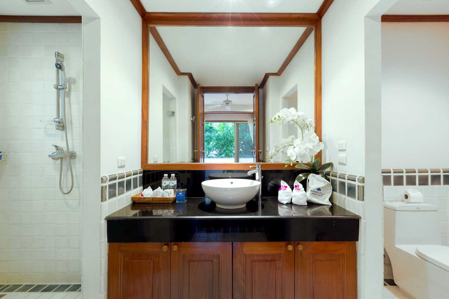 Property image - full photo 17