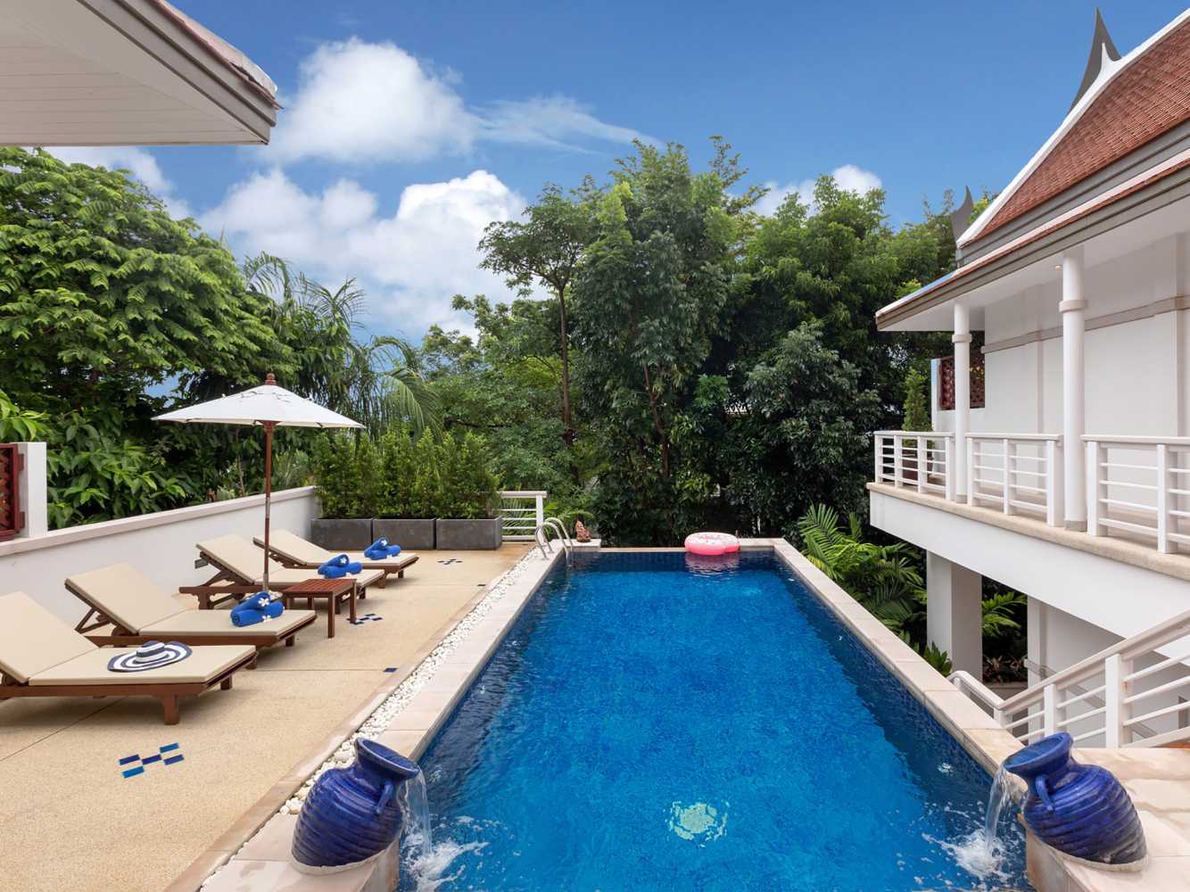 Property image - full photo 3