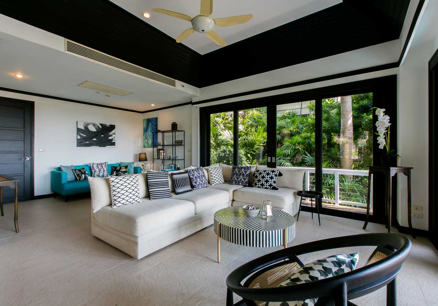 Property image - full photo 1