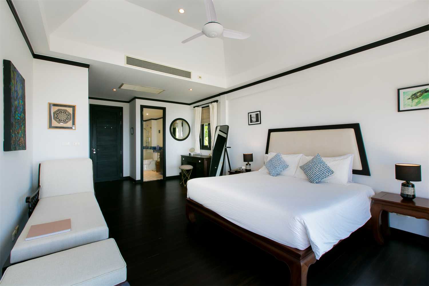Property image - full photo 6