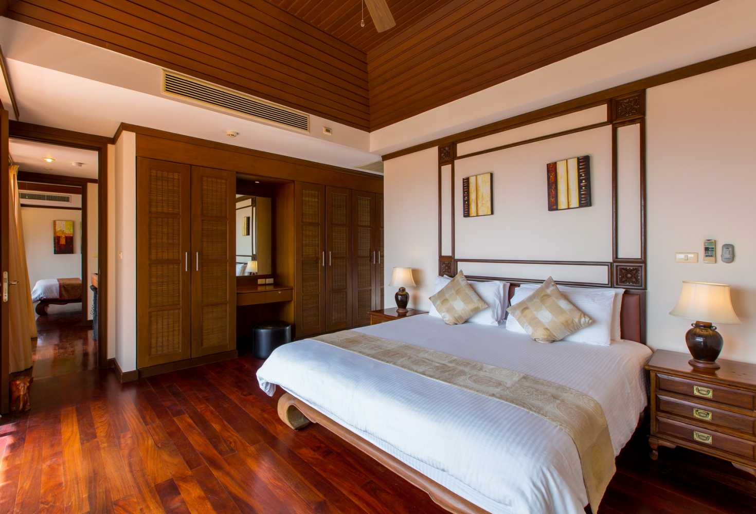 Property image - full photo 10