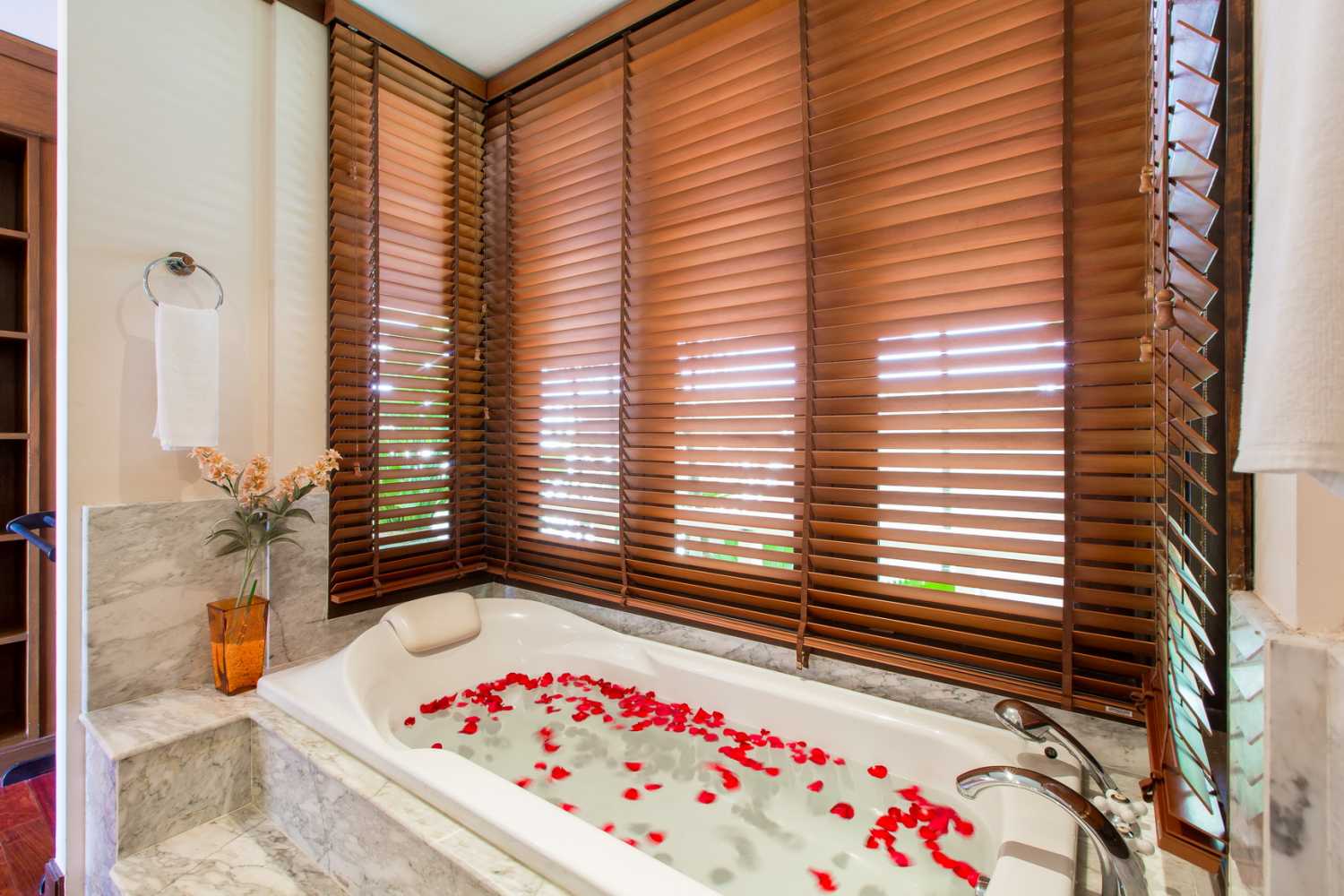 Property image - full photo 13