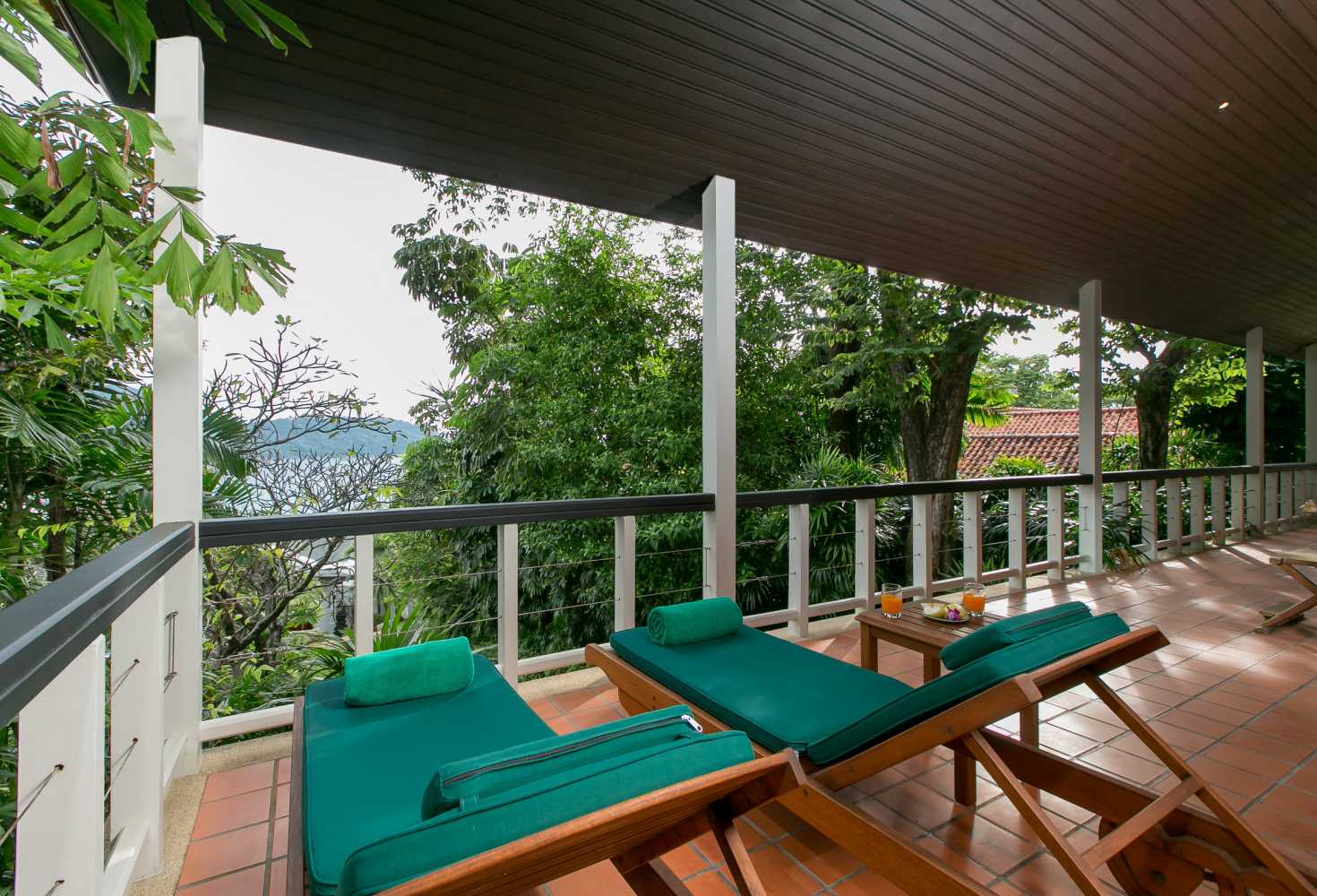 Property image - full photo 11