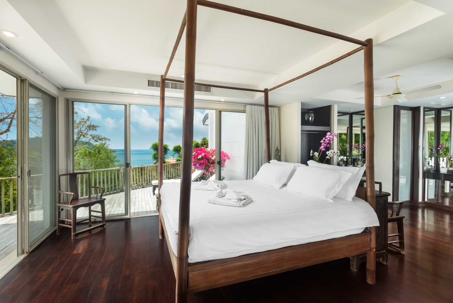 Property image - full photo 5