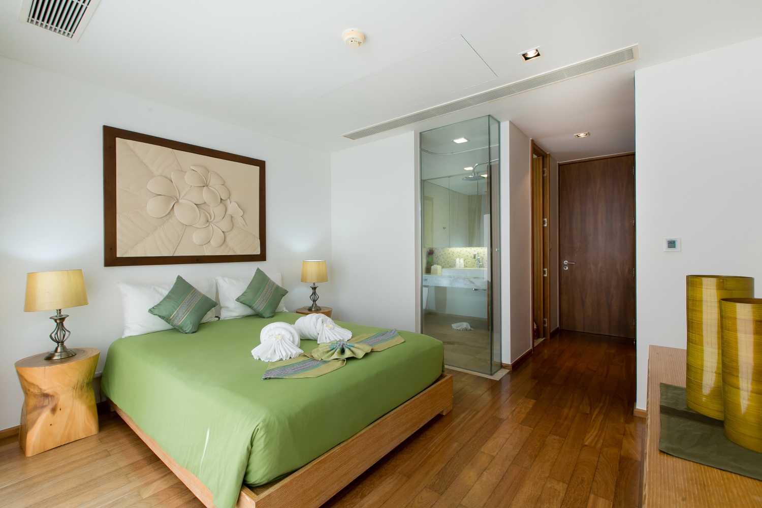 Property image - full photo 10