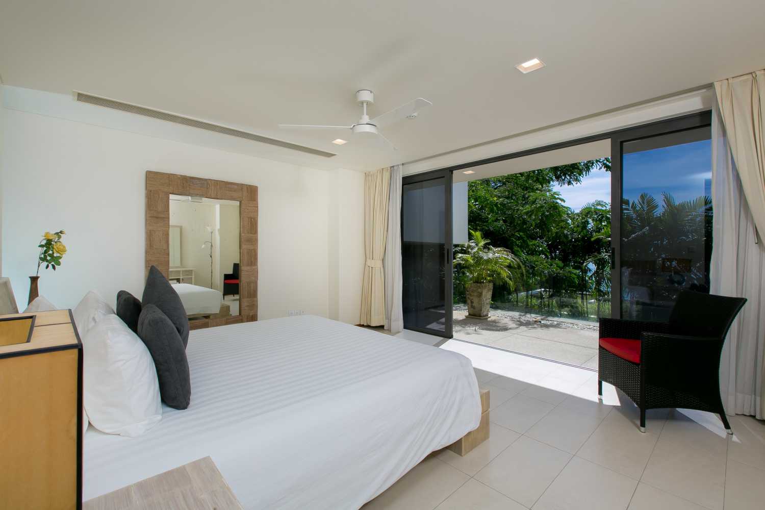 Property image - full photo 9