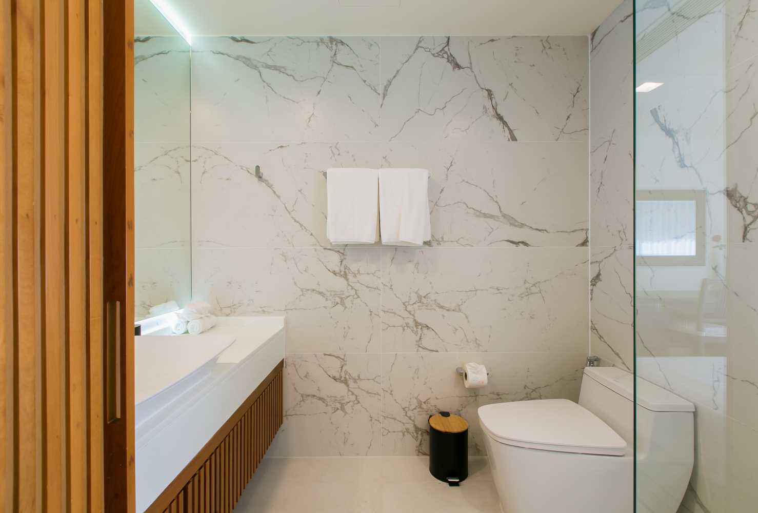 Property image - full photo 14