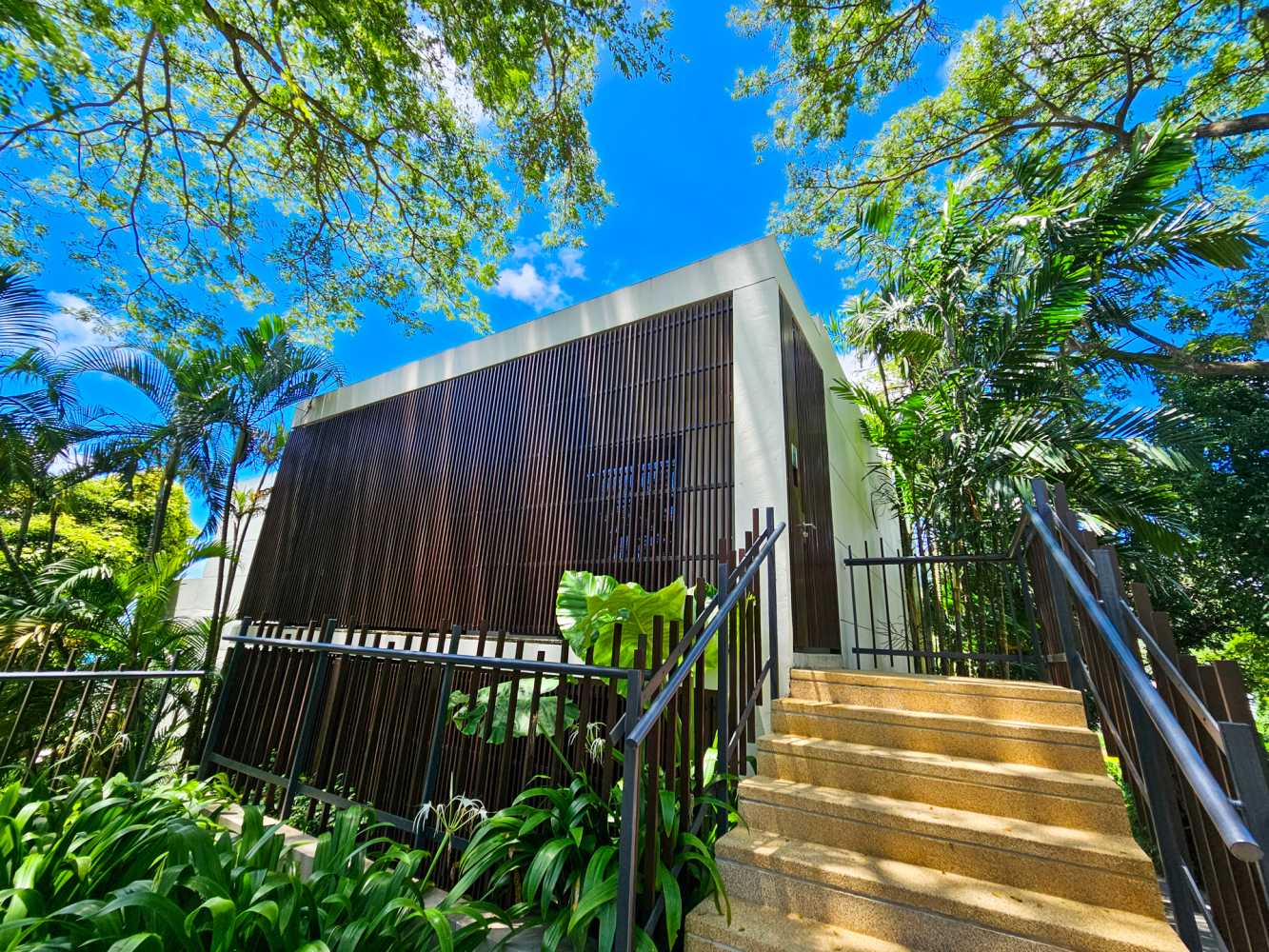 Property image - full photo 14