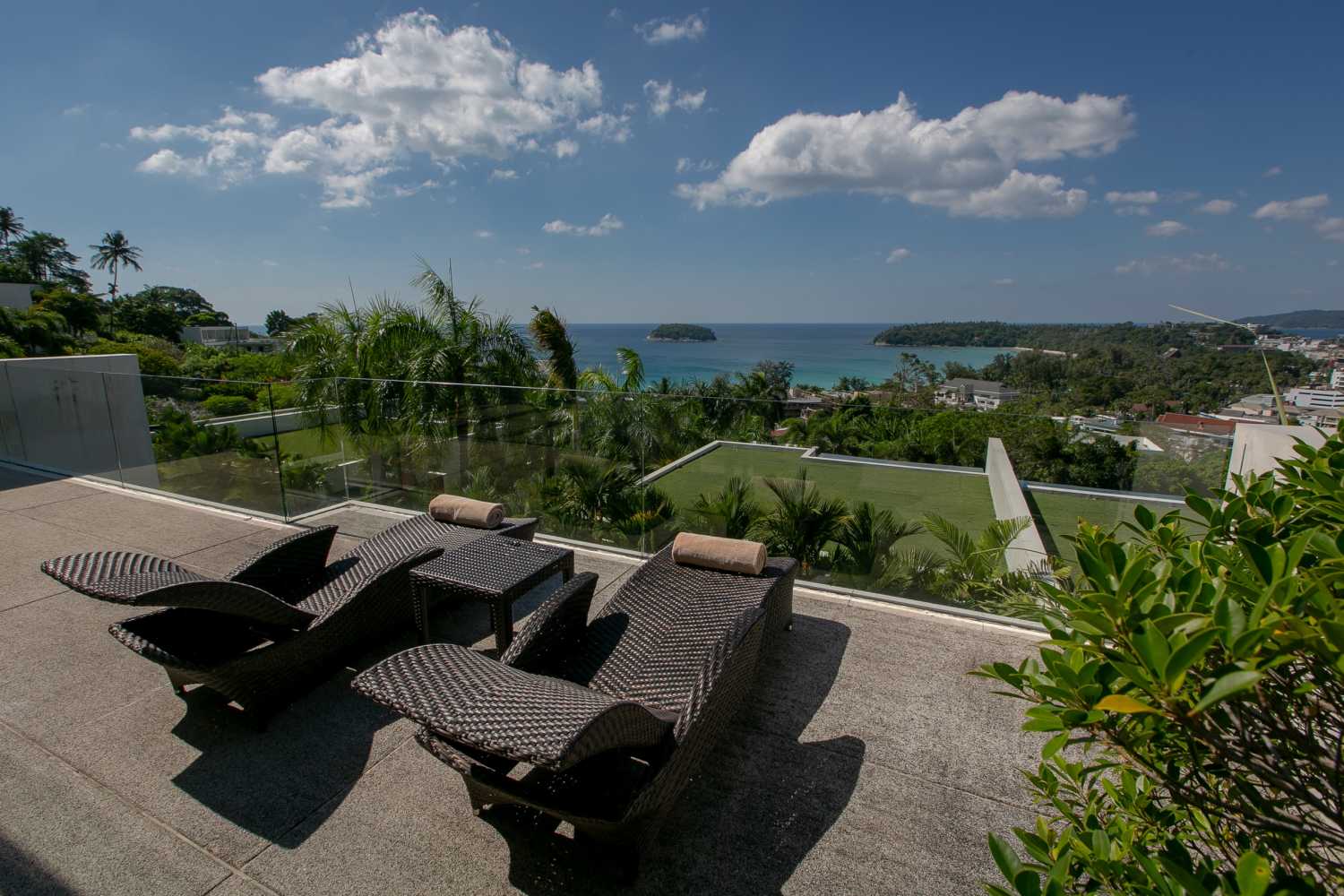 Property image - full photo 8