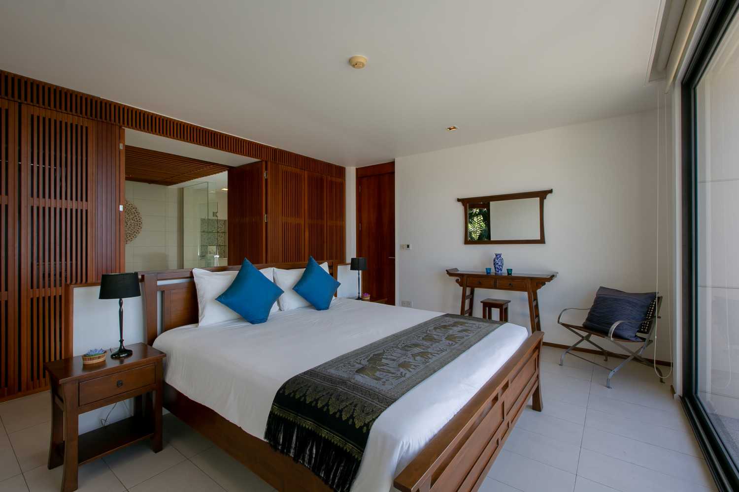 Property image - full photo 4
