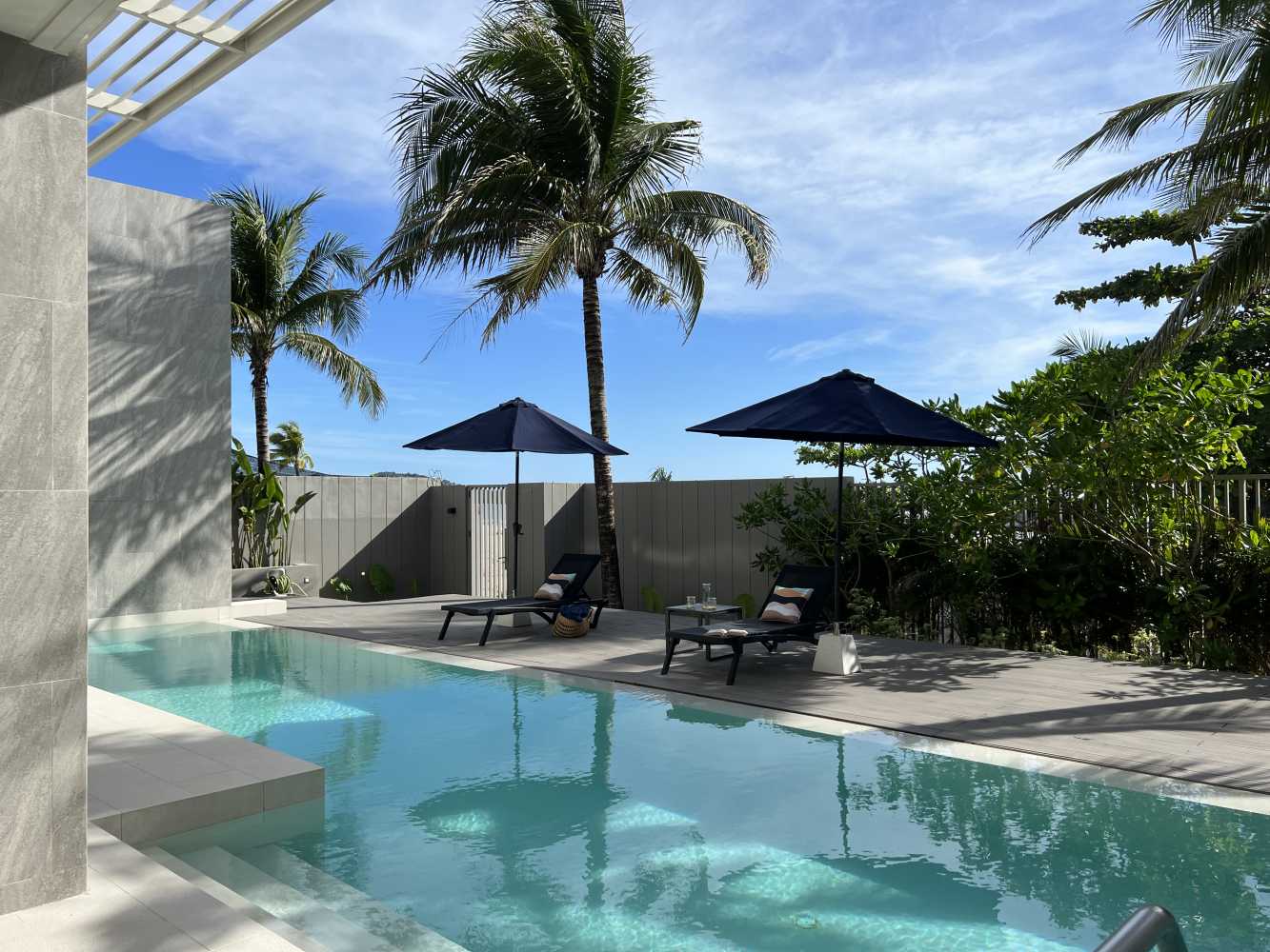 Property image - full photo 3