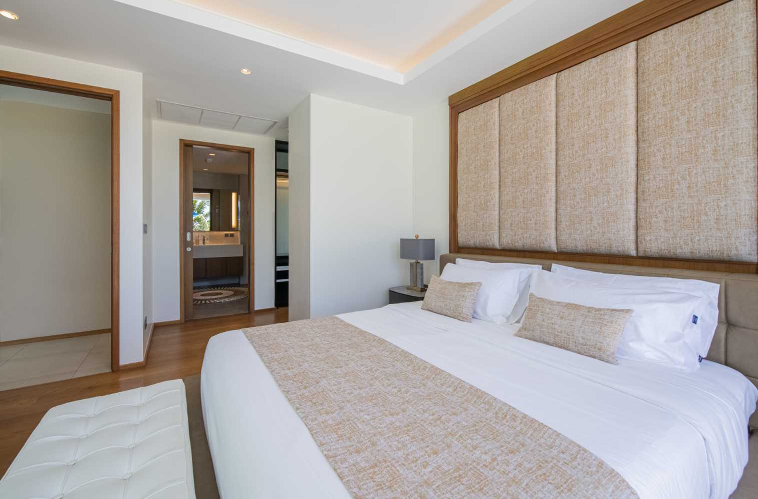 Property image - full photo 9