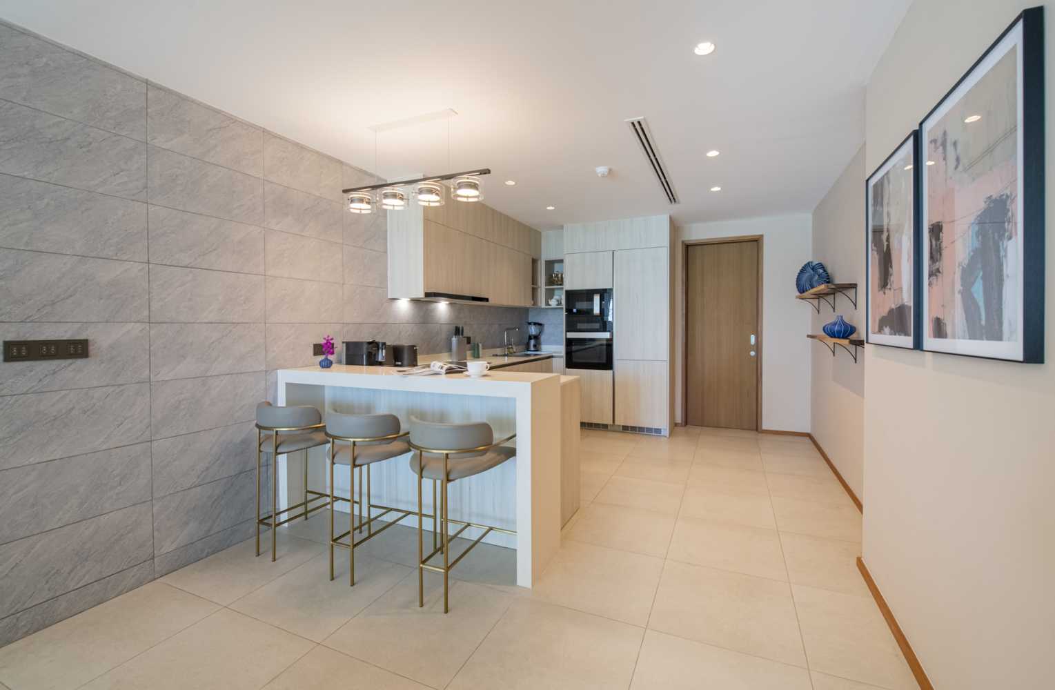 Property image - full photo 7
