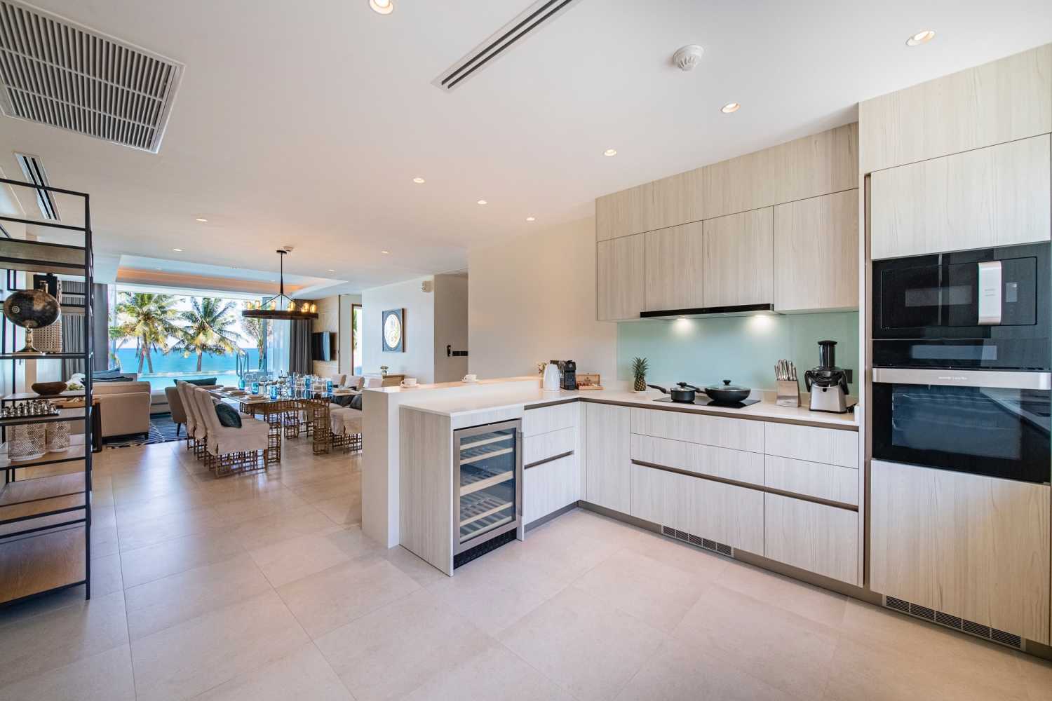 Property image - full photo 6