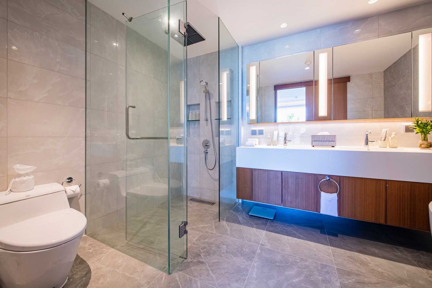Property image - full photo 10