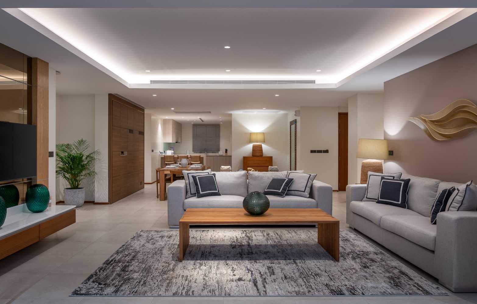 Property image - full photo 5