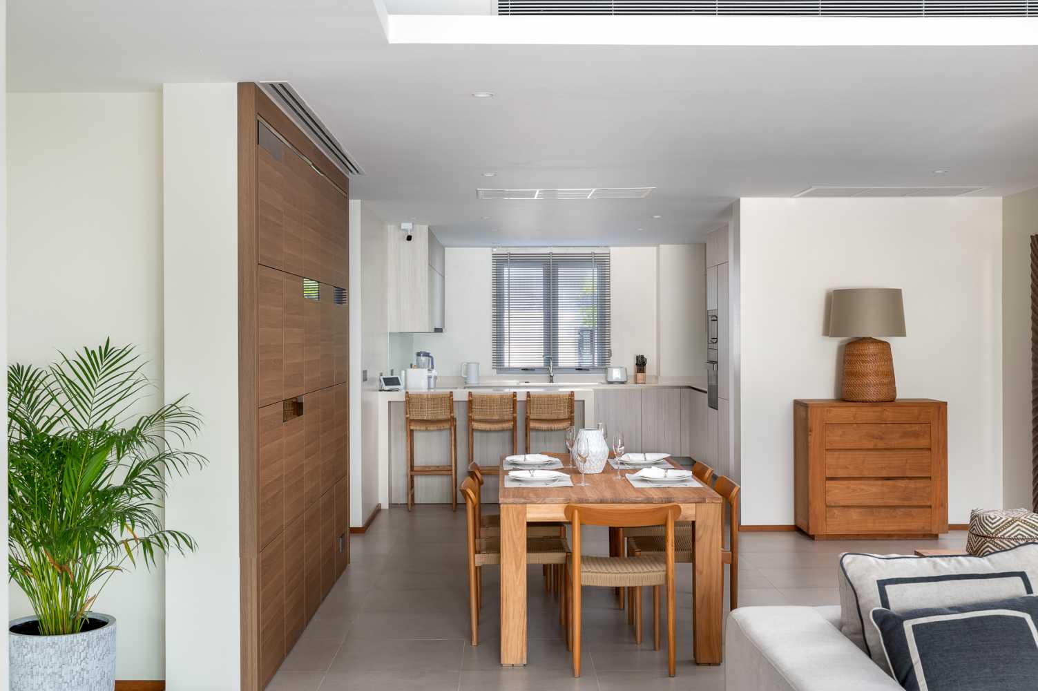 Property image - full photo 6