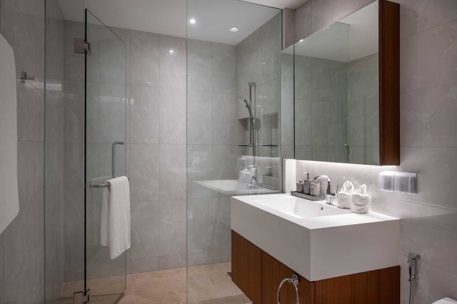 Property image - full photo 13