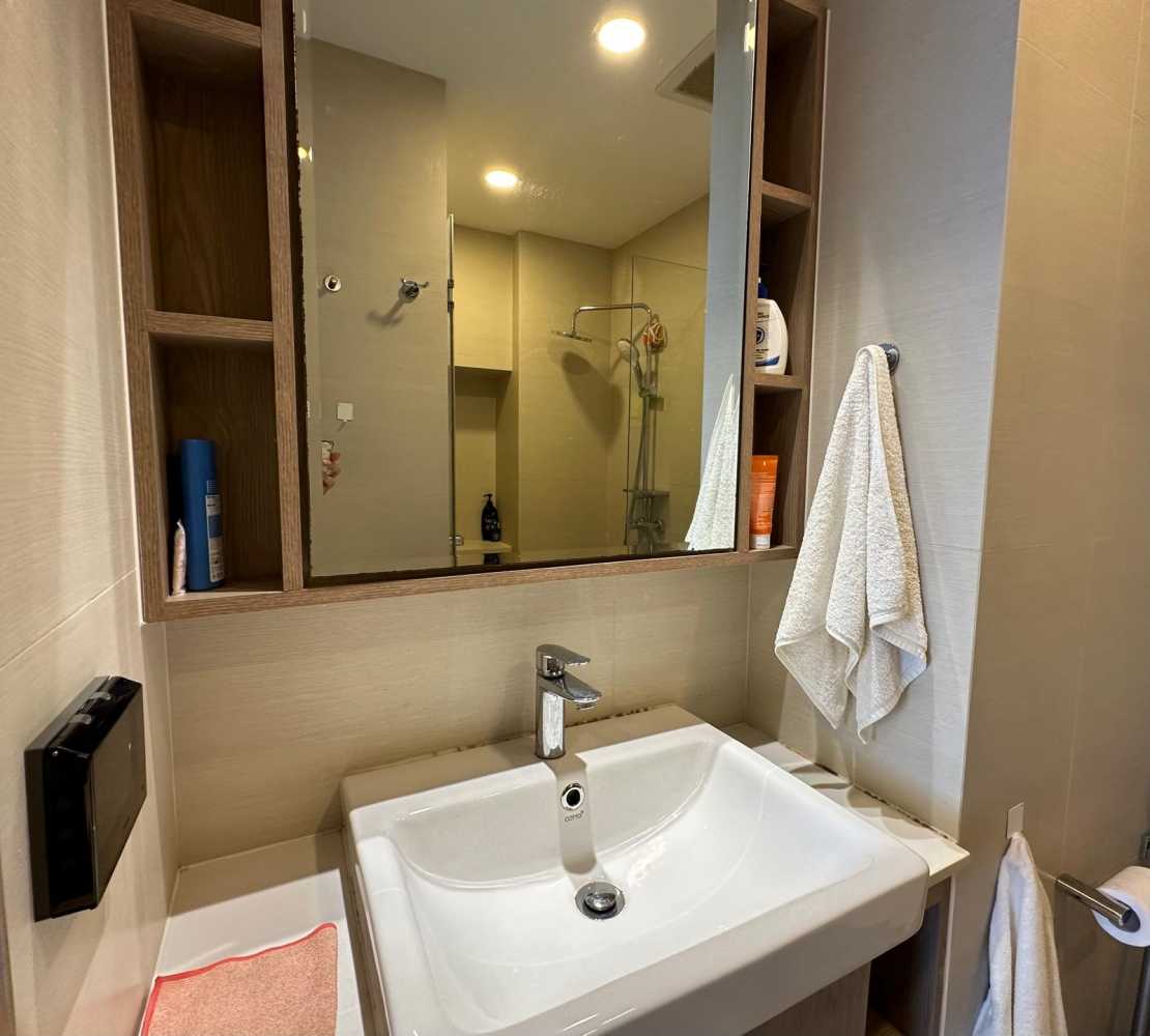 Property image - full photo 10