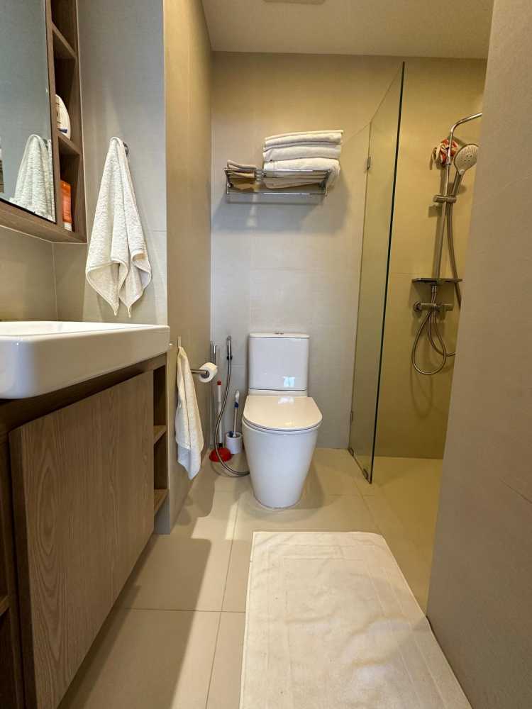 Property image - full photo 9