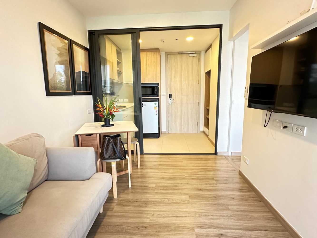 Property image - full photo 1