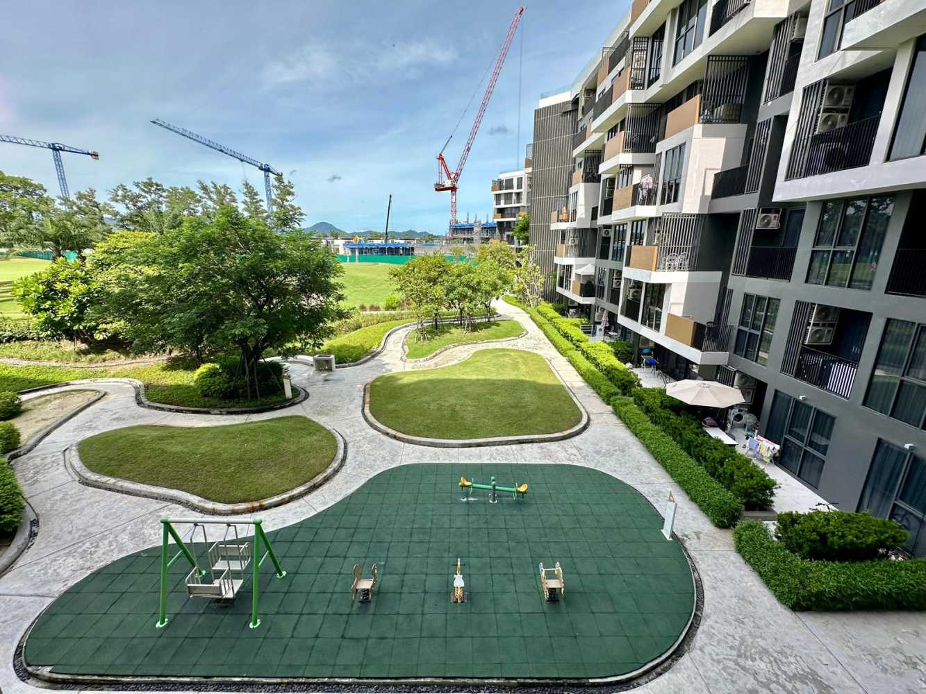 Property image - full photo 13