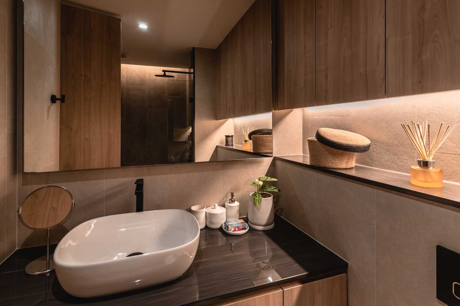 Property image - full photo 4
