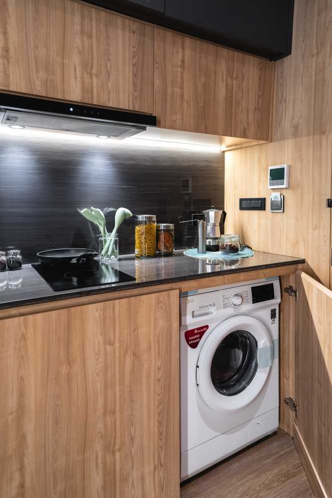 Property image - full photo 15