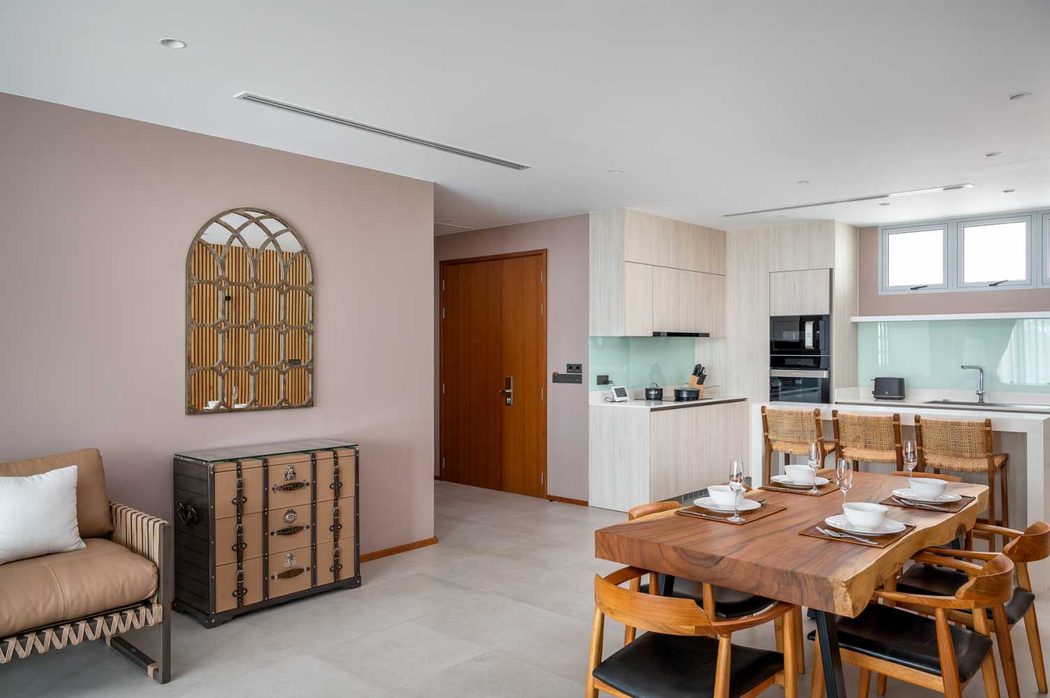 Property image - full photo 5