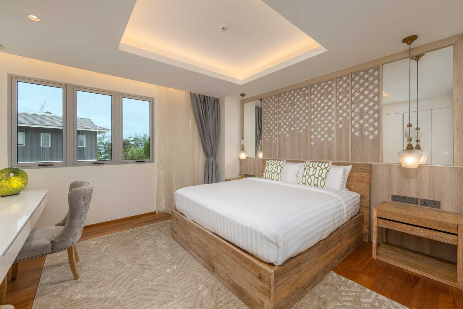 Property image - full photo 13