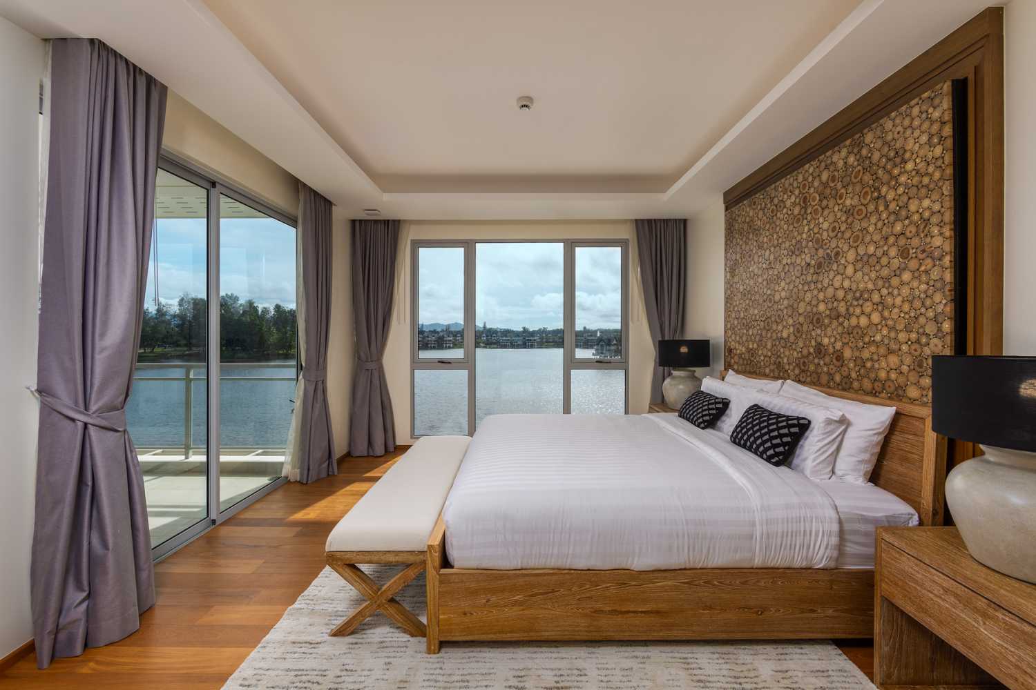 Property image - full photo 7