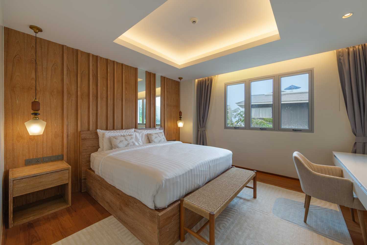 Property image - full photo 10