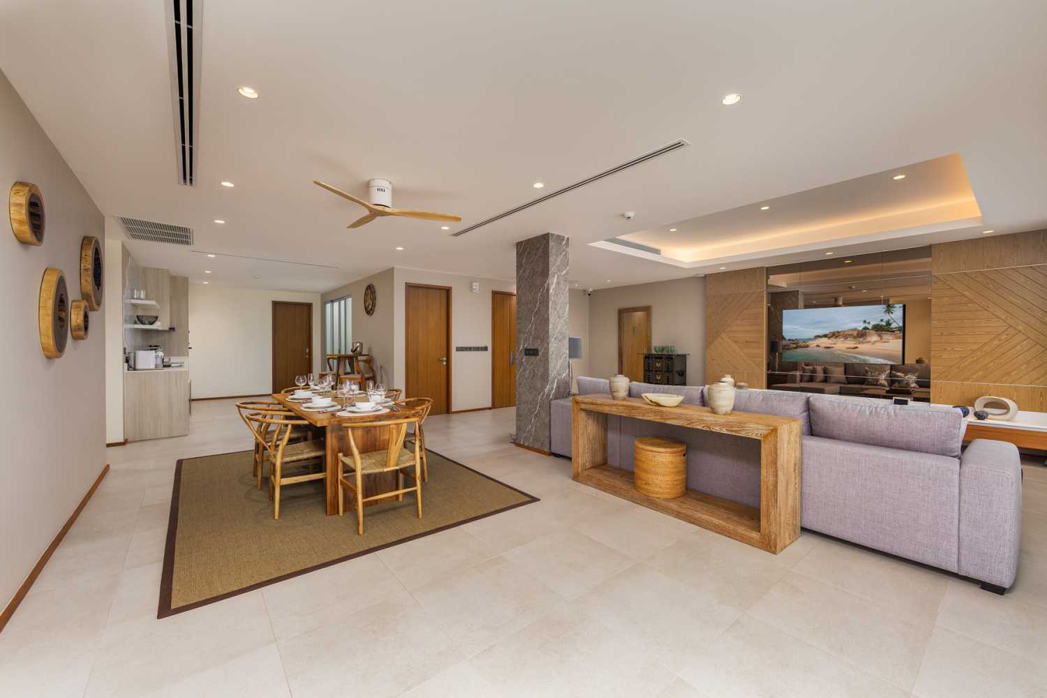 Property image - full photo 3