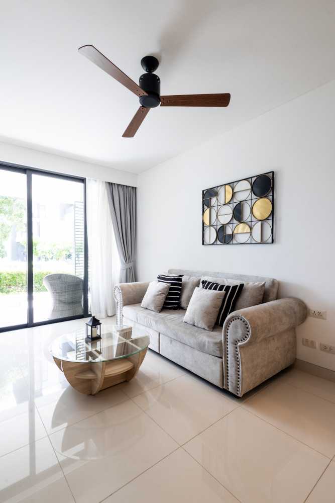 Property image - full photo 12