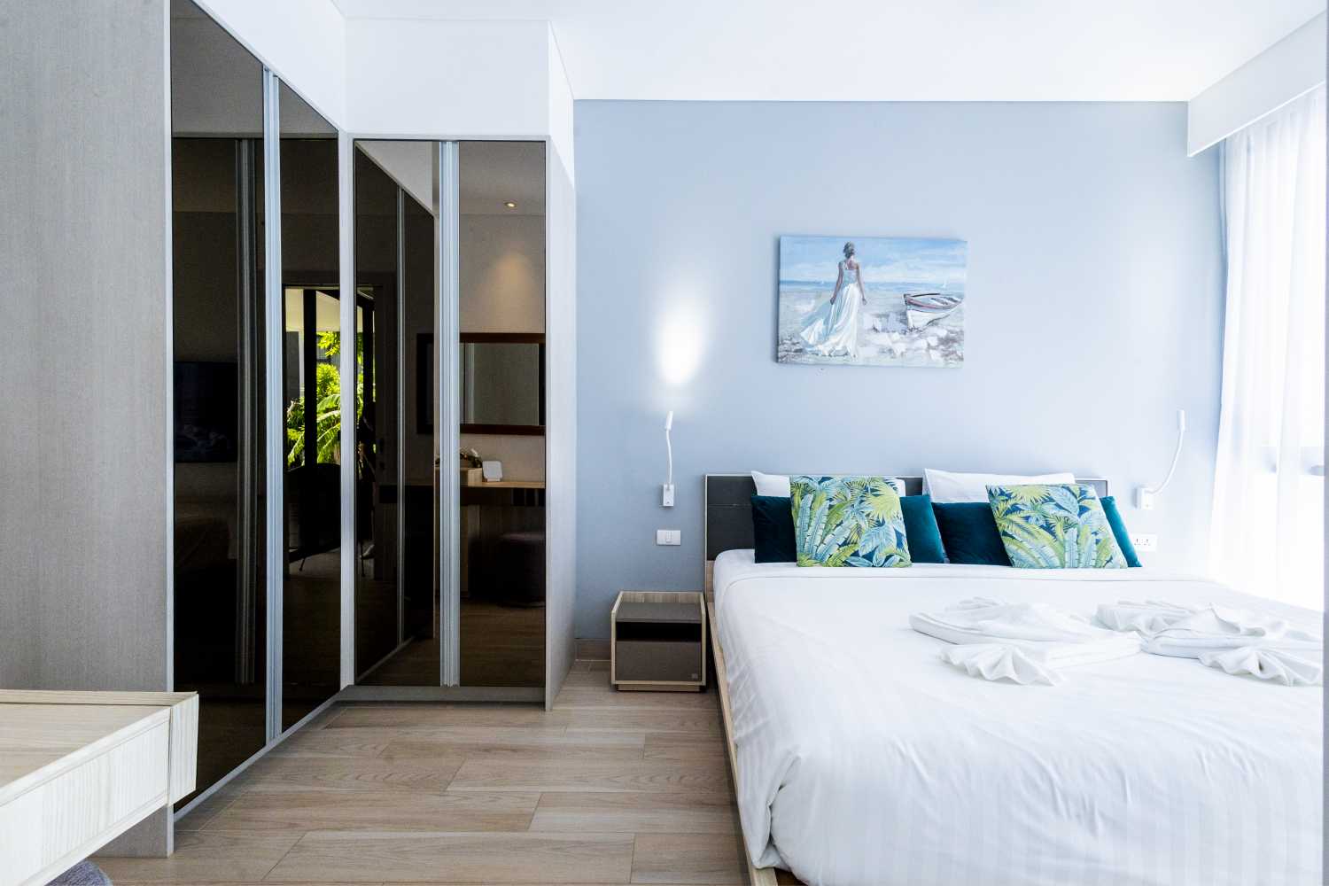 Property image - full photo 18