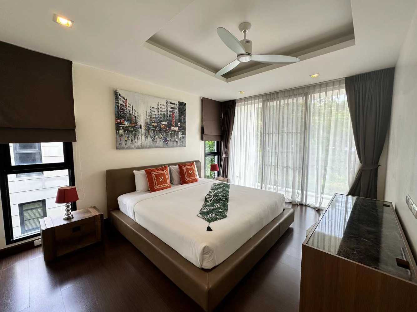 Property image - full photo 14