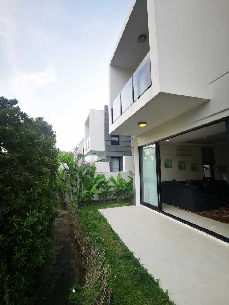 Property image - full photo 22