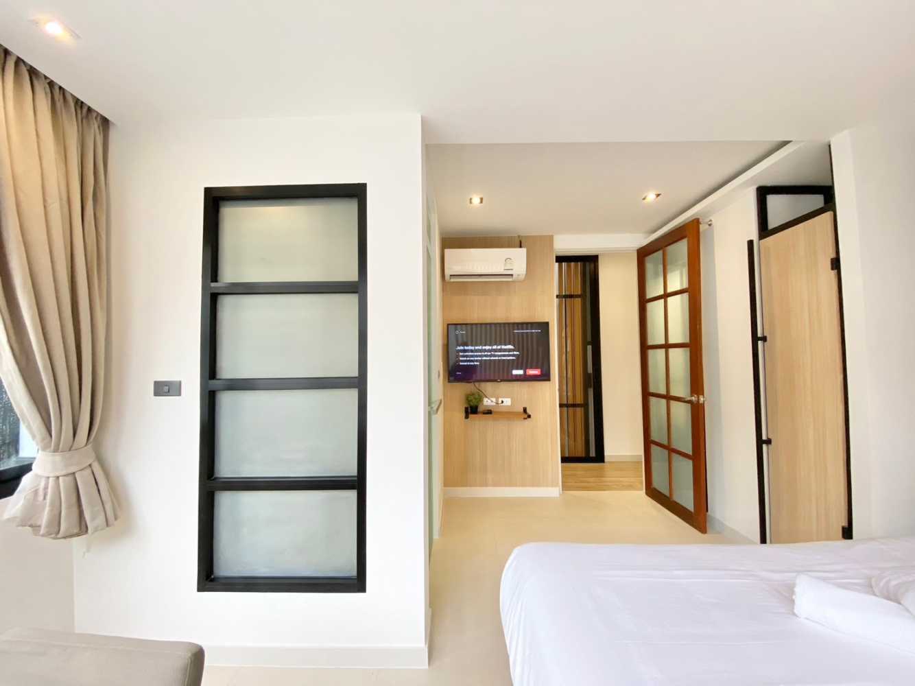 Property image - full photo 34