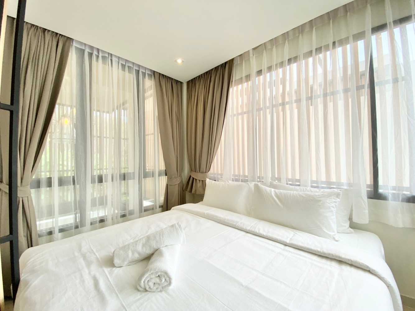 Property image - full photo 37