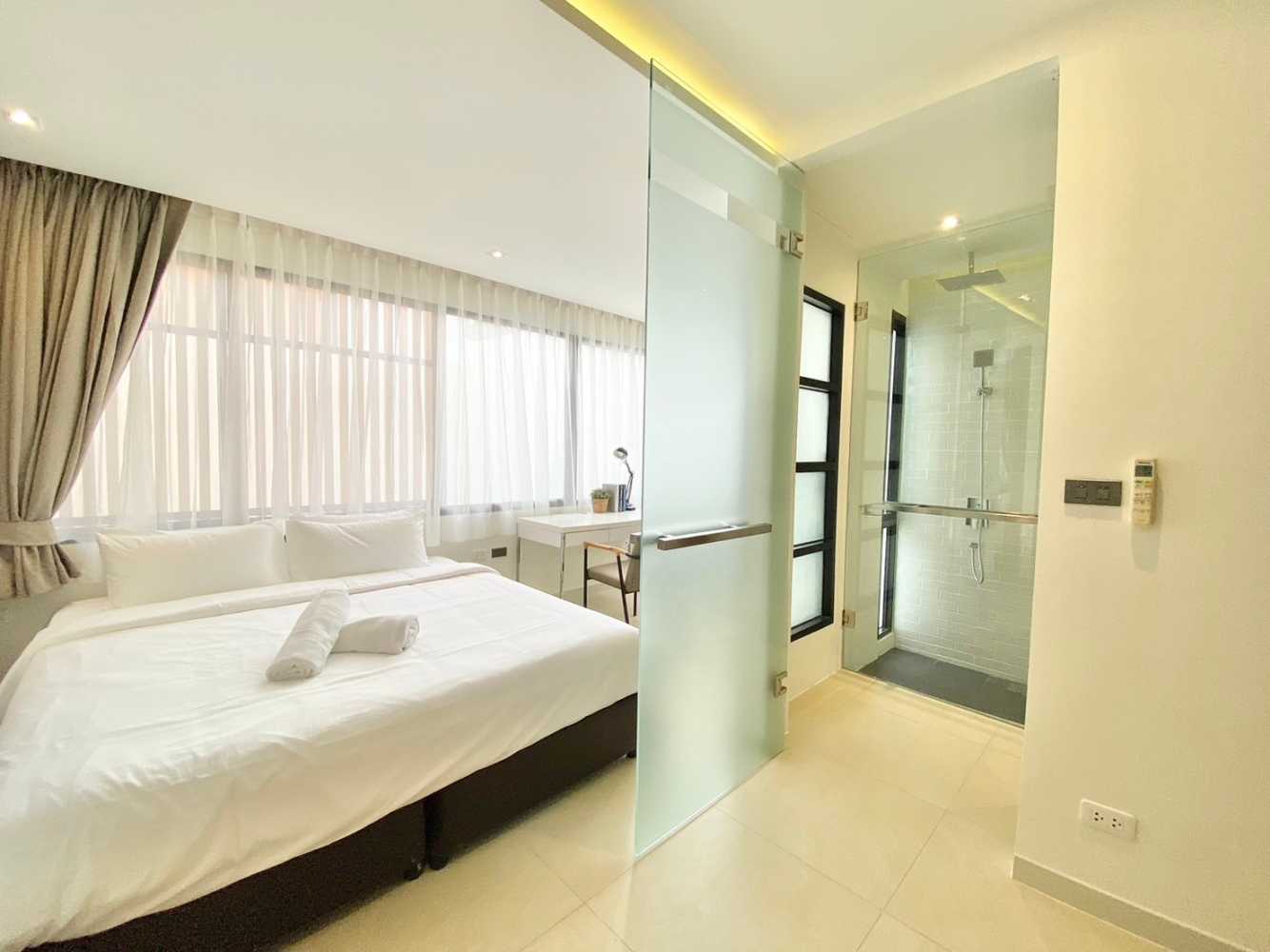 Property image - full photo 42