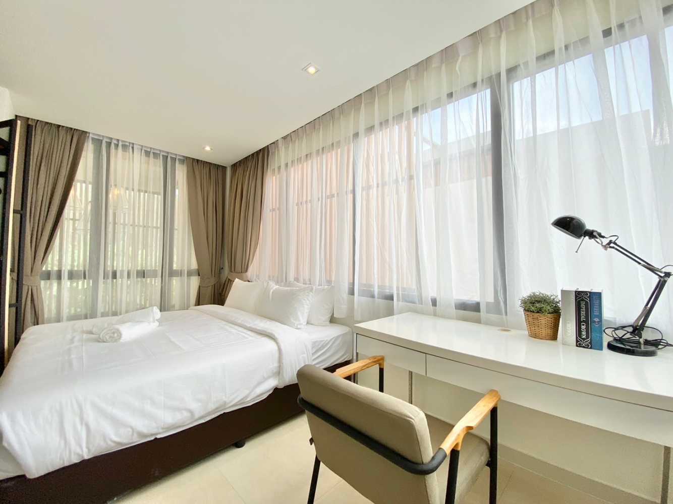Property image - full photo 23