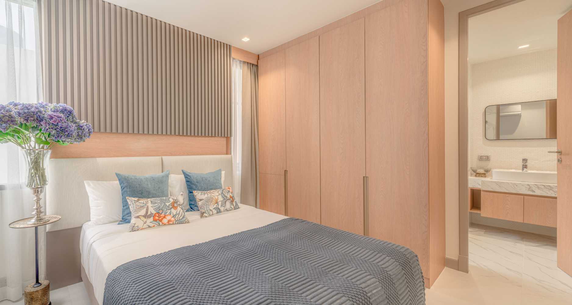 Property image - full photo 19