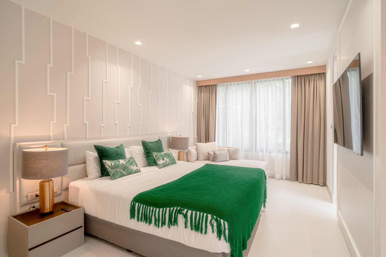 Property image - full photo 9